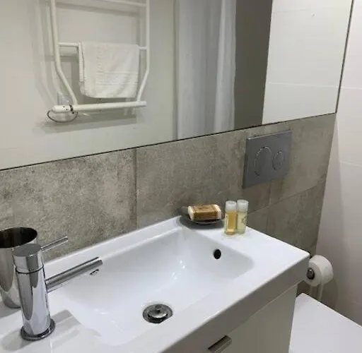 Hip Tailor Made Flat In Estrela! Διαμέρισμα